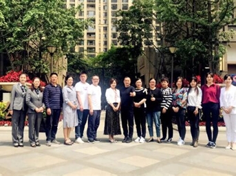 杭州市物業(yè)管理同行來(lái)蓉交流考察