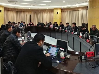 產(chǎn)業(yè)互動(dòng) 融合發(fā)展 共建社區新經(jīng)濟生態(tài)圈——協(xié)會(huì )召開(kāi)物業(yè)服務(wù)與新經(jīng)濟融合發(fā)展研討會(huì )