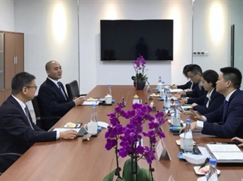 協(xié)會(huì )領(lǐng)導調研指導秘書(shū)處工作并為協(xié)會(huì )辦公新址揭牌