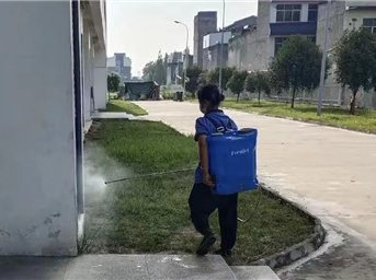 銀河物業(yè)|無(wú)畏烈日高溫 好服務(wù)經(jīng)得起”烤“驗