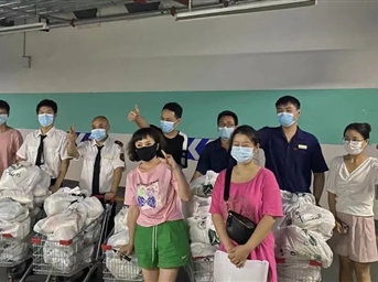 “只要我們有吃的你們就有吃的”業(yè)主與物業(yè)的守望相助