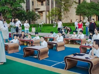 在融創(chuàng  )服務(wù)社區，解鎖「端午國潮文化體驗之旅」