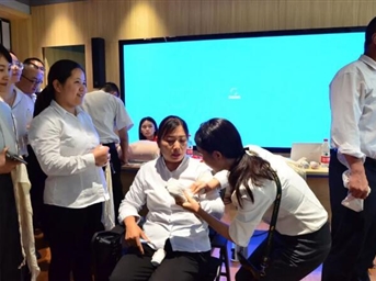 守護生命 急救在身邊丨雅生活華西區域開(kāi)展應急救護培訓